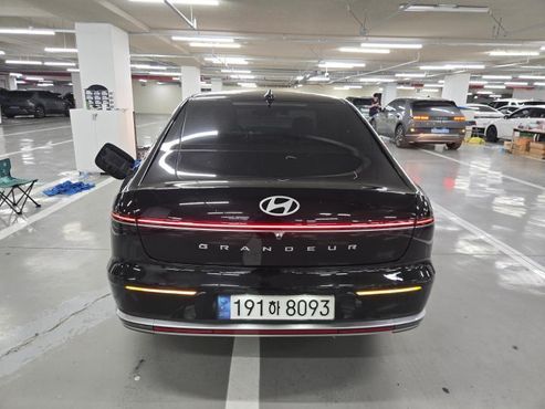 Hyundai Grandeur 2,5 Gasoline 2WD Premium — пробег 67 878 км — фото 4 из 5
