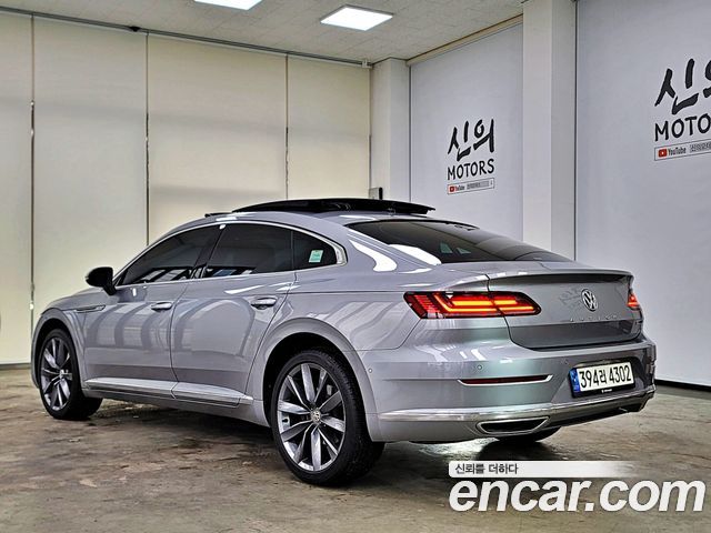 Volkswagen Arteon 2.0 TDI Presige 4Motion — пробег 110 300 км — фото 2 из 5