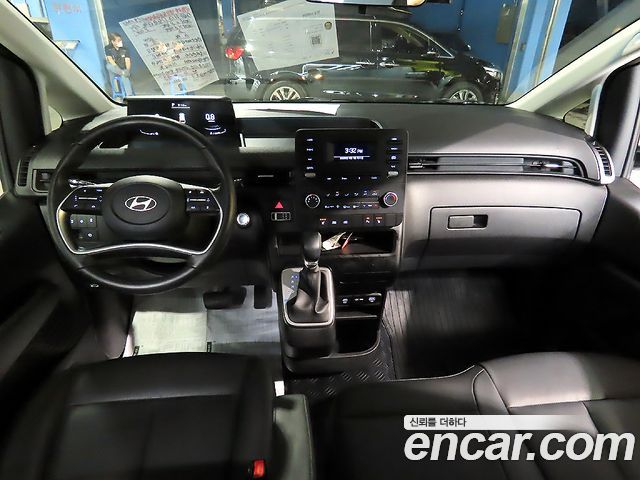 Hyundai Staria Tourer 9-Seater Modern — пробег 8 600 км — фото 5 из 5