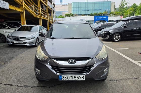 Hyundai Tucson Diesel 2WD LX20 Luxury — пробег 184 711 км — фото 3 из 5