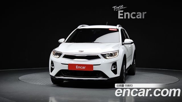 Kia Stonic из Кореи Encar