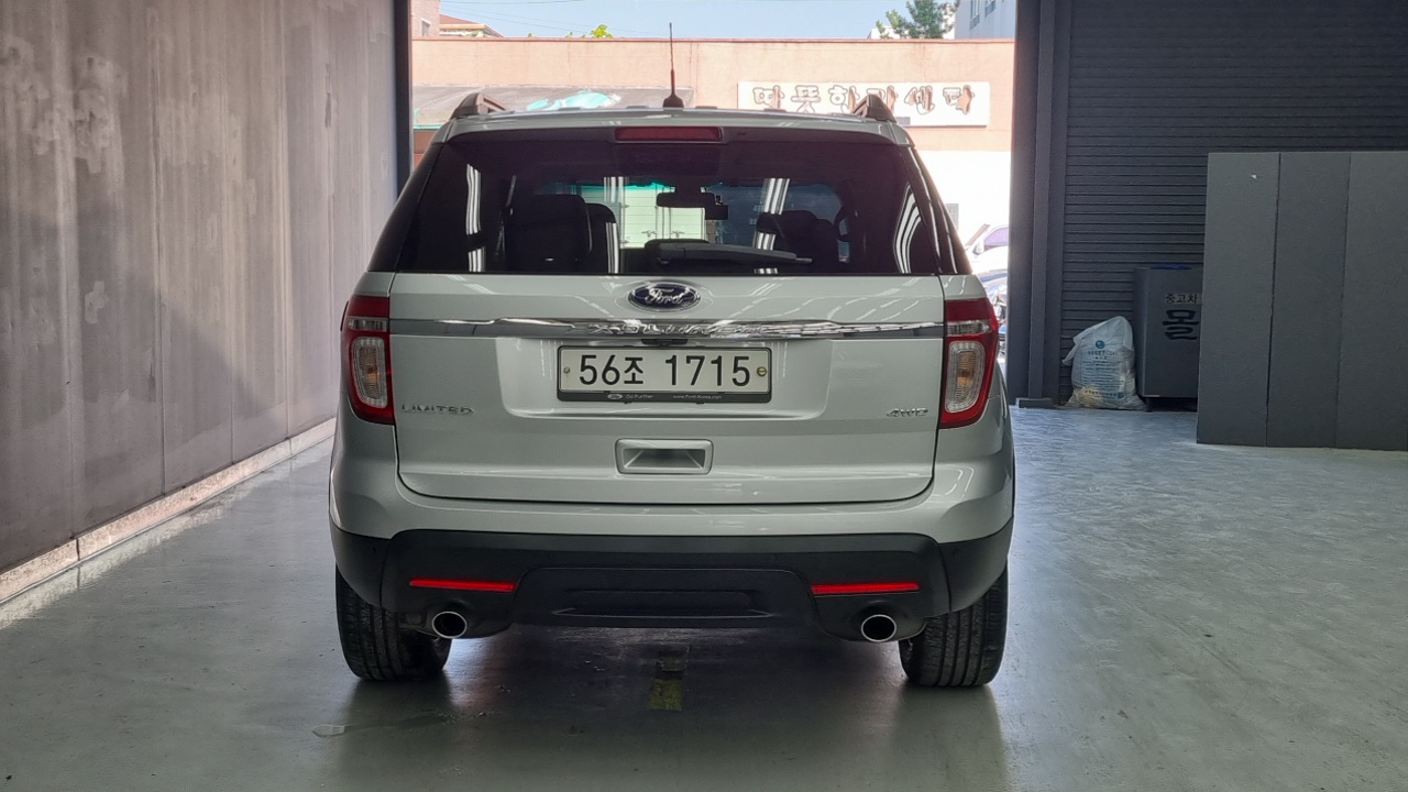 Ford Explorer 3.5 Limited 4WD 5th — пробег 73 300 км — фото 4 из 5