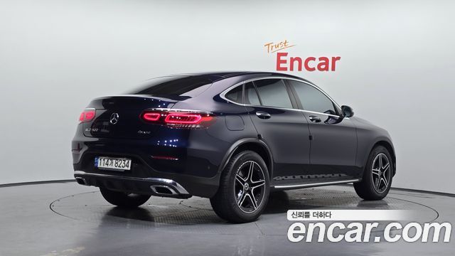 Mercedes-Benz GLC-Class GCL300 4MATIC Coupe — пробег 81 054 км — фото 2 из 5