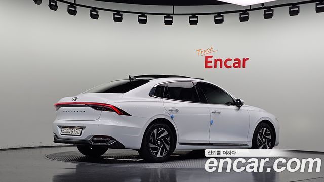 Hyundai Grandeur из Кореи Encar