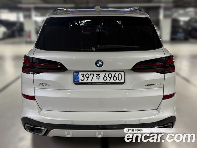 BMW X5 xDrive 40i M Sport — пробег 1 760 км — фото 3 из 5