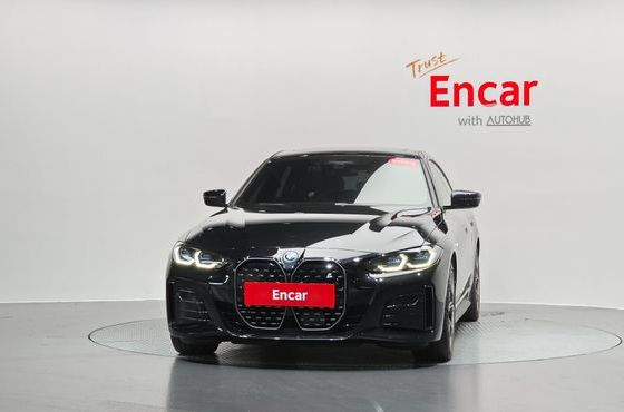 BMW i4 eDrive40 M Sports Pro — пробег 10 487 км — фото 3 из 5