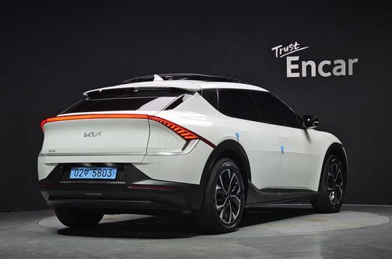 Kia EV6 Long Range Air — пробег 82 990 км — фото 2 из 5