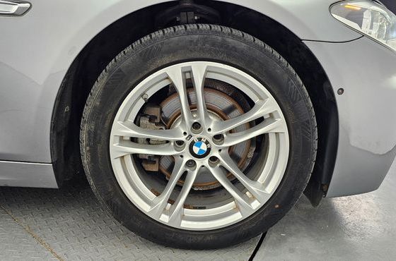 BMW 5-Series 520d xDrive M Aero Dynamic — пробег 114 709 км — фото 5 из 5
