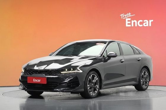 Kia K5 2.0 Signature — пробег 124 526 км — фото 1 из 5