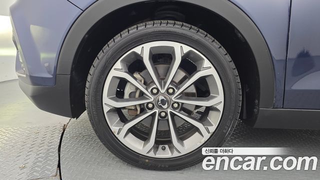 Ssangyong TIBOLI из Кореи Encar