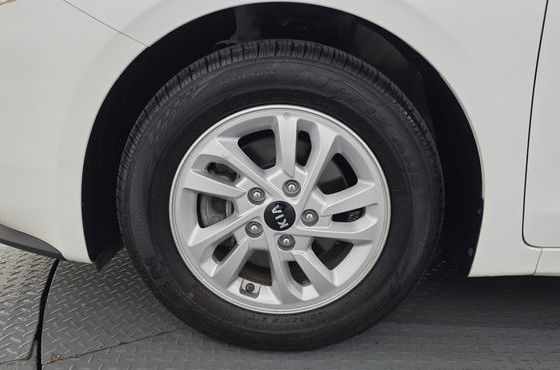 Kia K3 Luxury — пробег 62 675 км — фото 5 из 5