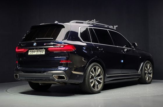 BMW X7 M50d — пробег 153 559 км — фото 2 из 5