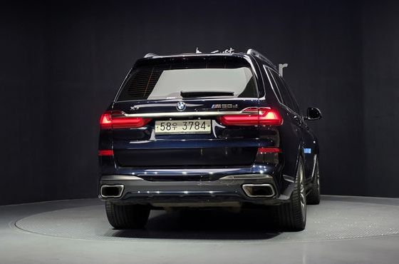 BMW X7 M50d — пробег 153 559 км — фото 4 из 5