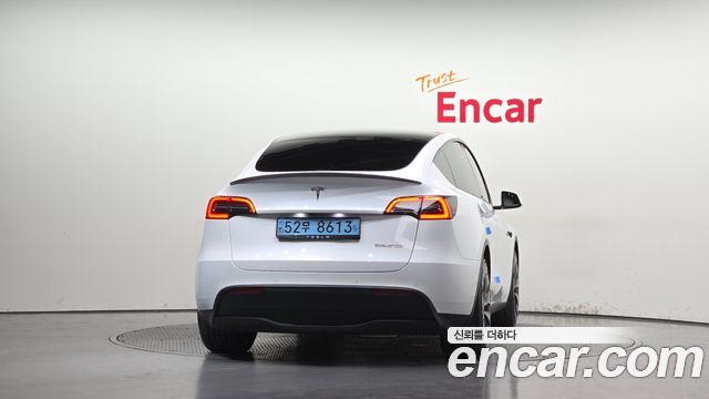 Tesla Model Y Performance AWD — пробег 109 186 км — фото 4 из 5