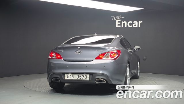 Hyundai Genesis из Кореи Encar