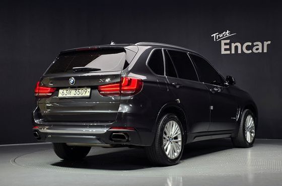 BMW X5 xDrive 30d — пробег 98 702 км — фото 2 из 5