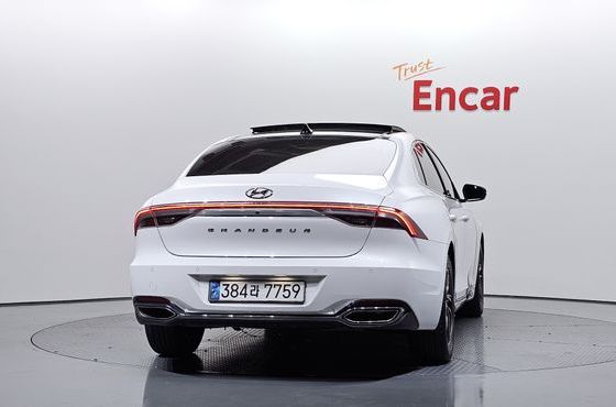 Hyundai Grandeur 2.5 Premium — пробег 89 790 км — фото 4 из 5