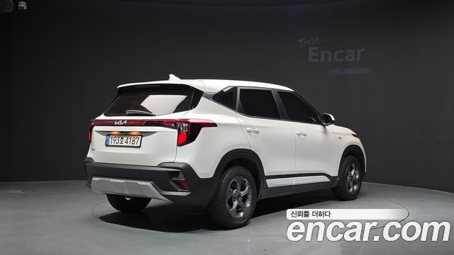 Kia Seltos из Кореи Encar