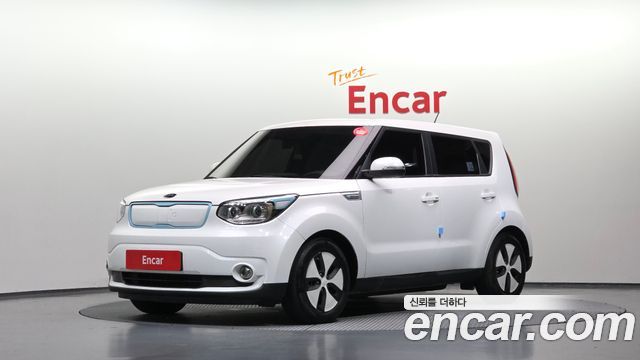 Kia Soul EV — пробег 72 666 км — фото 1 из 5
