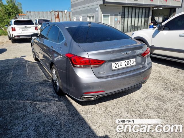 Hyundai Genesis из Кореи Encar