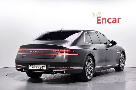 Genesis G90 Gasoline 3.5 Turbo e-S/C AWD — пробег 96 829 км — фото 2 из 5