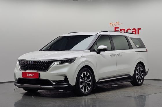 Kia Carnival Gasoline 9-Seater Signature — пробег 56 701 км — фото 1 из 5