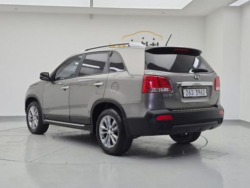 Kia Sorento Diesel 2.0 2WD TLX High-Deluxe — пробег 181 620 км — фото 3 из 5