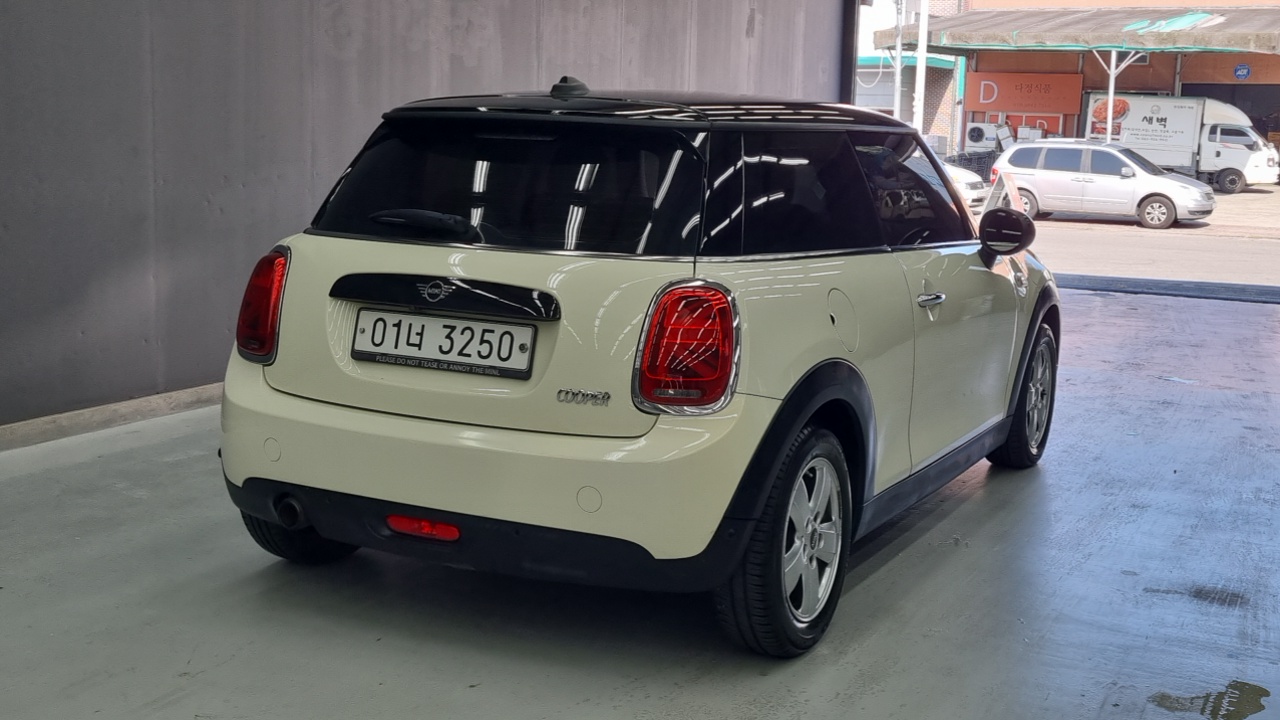 Mini Cooper HIGH Third Generation — пробег 67 433 км — фото 2 из 5