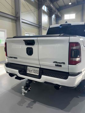Dodge Ram Pick Up 5.7 — пробег 29 800 км — фото 2 из 5