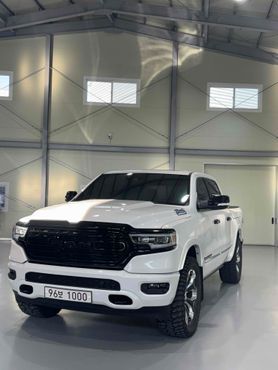 Dodge Ram Pick Up 5.7 — пробег 29 800 км — фото 3 из 5