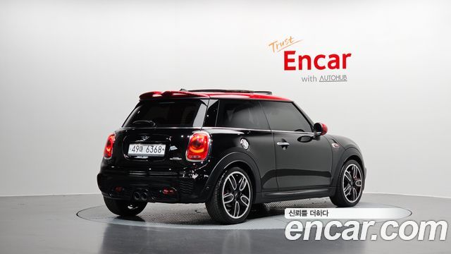 Mini Cooper JCW 3rd Generation — пробег 102 754 км — фото 2 из 5