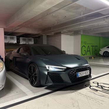 Audi R8 5.2 V10 Plus Coupe — пробег 61 000 км — фото 1 из 5