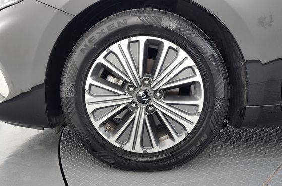 Kia K7 Signature — пробег 89 407 км — фото 5 из 5