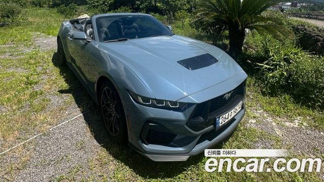 Ford Mustang 5.0 GT Premium Convertible — пробег 16 000 км — фото 1 из 5