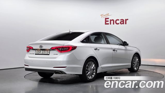 Hyundai Sonata 2.0 Smart — пробег 93 876 км — фото 2 из 5