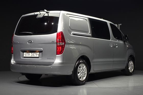 Hyundai Starex Van 5-Seater Modern — пробег 34 250 км — фото 2 из 5