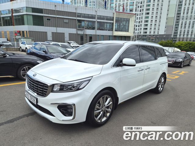 Kia Carnival из Кореи Encar