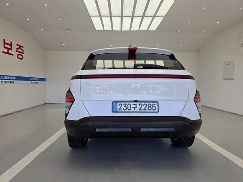 Hyundai Kona Modern Plus — пробег 14 952 км — фото 4 из 5