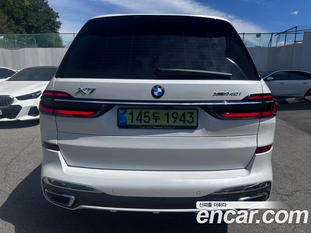 BMW X7 xDrive 40i M Sport 7STR — пробег 4 851 км — фото 4 из 5