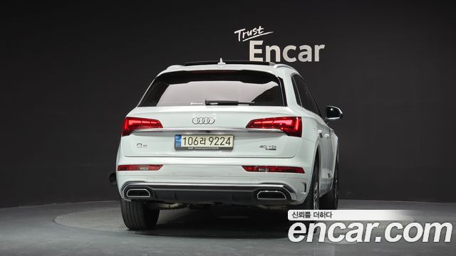 Audi Q5 40 TDI Quattro Premium — пробег 73 110 км — фото 4 из 5