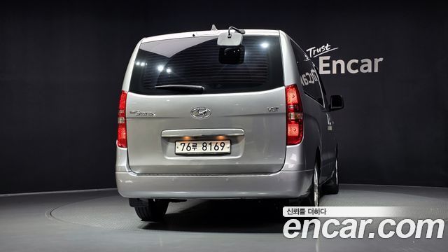 Hyundai Starex Wagon 11-Seater Smart — пробег 101 273 км — фото 4 из 5