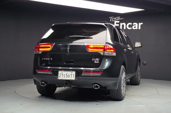 Lincoln MKX 3.7 AWD — пробег 179 317 км — фото 4 из 5