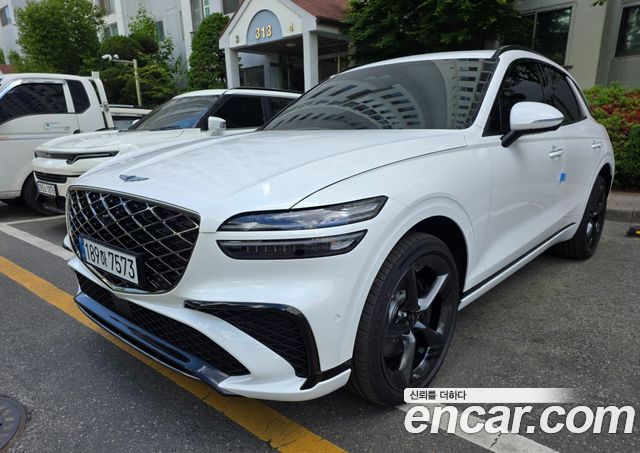 Genesis GV70 2.5T Gasoline 2WD — пробег 1 890 км — фото 1 из 5