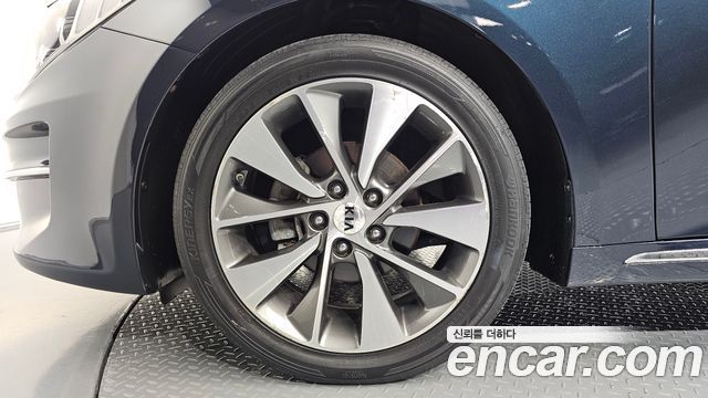 Kia K5 из Кореи Encar
