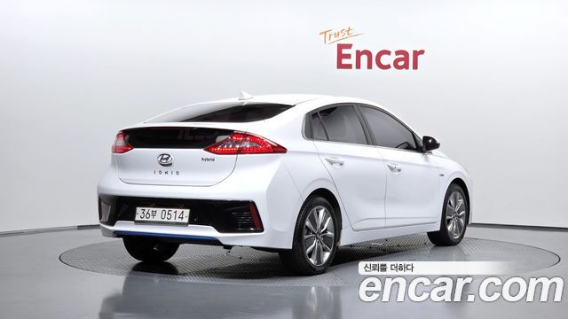 Hyundai Ioniq из Кореи Encar
