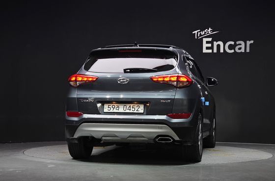 Hyundai Tucson Diesel 1.7 2WD Premium — пробег 103 669 км — фото 4 из 5