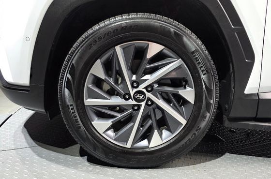 Hyundai Tucson Inspiration 2WD — пробег 148 757 км — фото 5 из 5