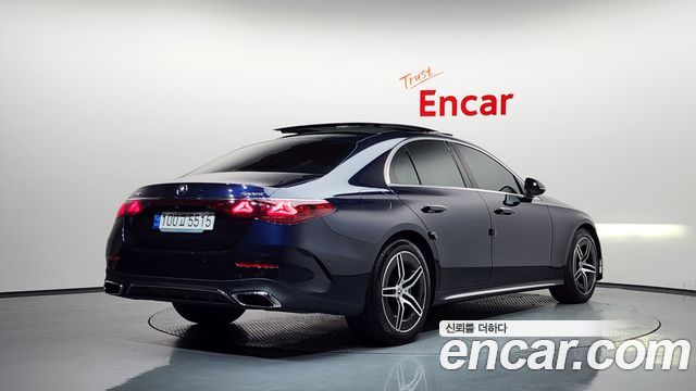 Mercedes-Benz E-Class из Кореи Encar