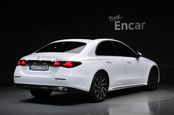 Mercedes-Benz E-Class E300 4MATIC Exclusive — пробег 16 524 км — фото 2 из 5