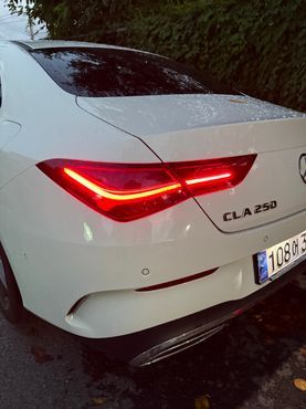 Mercedes-Benz CLA-Class CLA250 4MATIC — пробег 11 800 км — фото 4 из 5